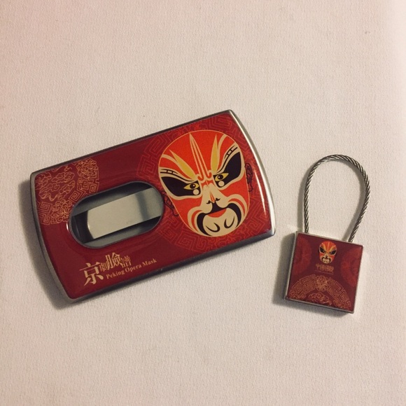 Holi Life Peking Opera Mask Card Holder & Key Ring - Picture 8 of 10